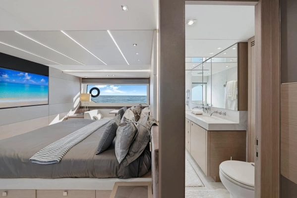 2020 Sunseeker 76