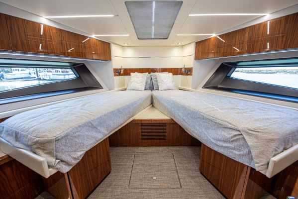 DULZURA 50ft Sunseeker Yacht For Sale