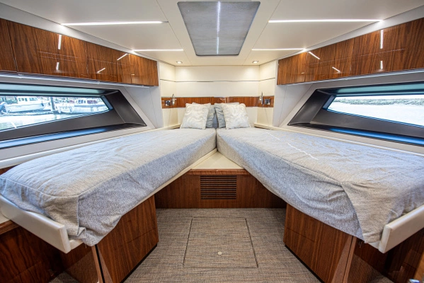 2019 Sunseeker 50
