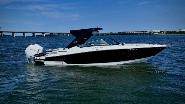 29-ft-Monterey-2020-305 SS- Bradenton Florida United States  yacht for sale