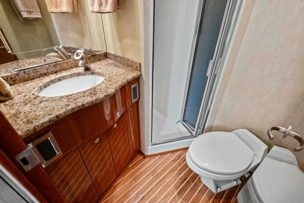 2008 Viking 64