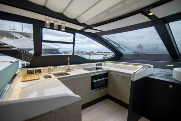 Triple Play 70ft Azimut Yacht For Sale