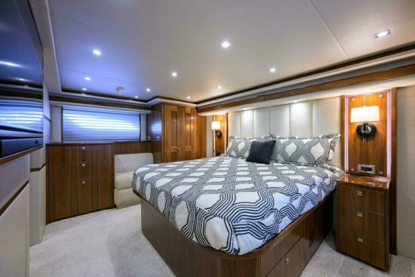 LAMPLIGHTER 80ft Viking Yacht For Sale