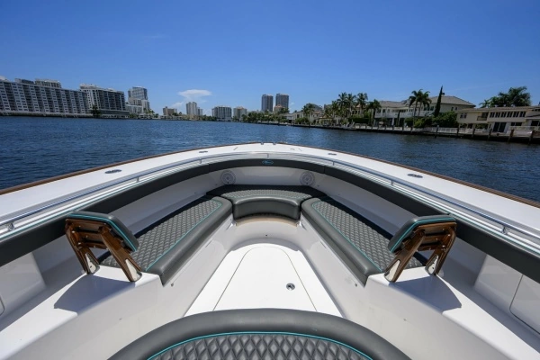 Valhalla Boatworks V46 Yacht For Sale