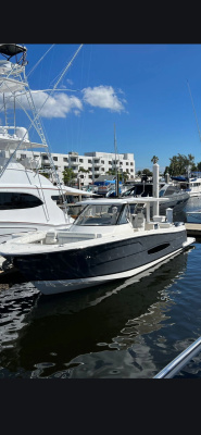 38ft Regal Yacht For Sale