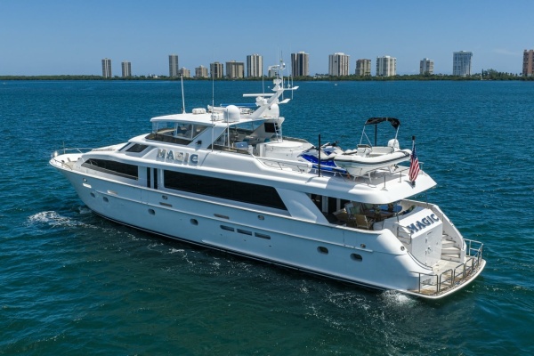 MAGIC 100ft Hatteras Yacht For Sale