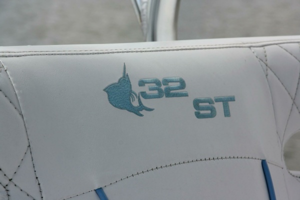 32ft Contender Yacht For Sale