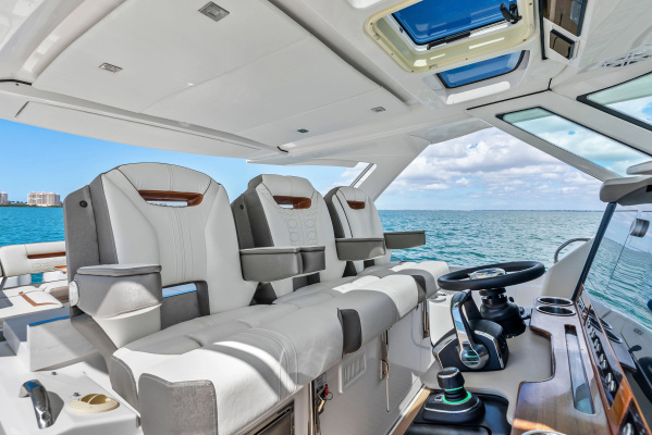 WESTWAY II 38ft Tiara Yachts Yacht For Sale