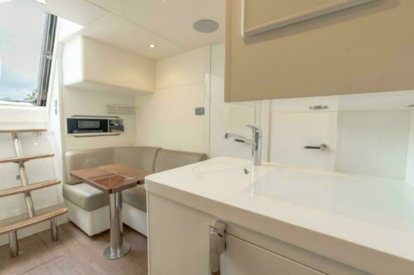 Kaos 85ft Princess Yacht For Sale