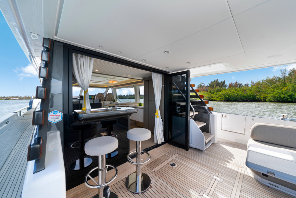 MEGNIFICENT 60ft Azimut Yacht For Sale
