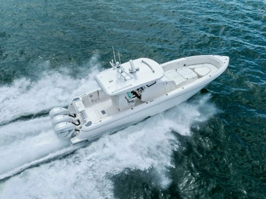 2020 Intrepid 40