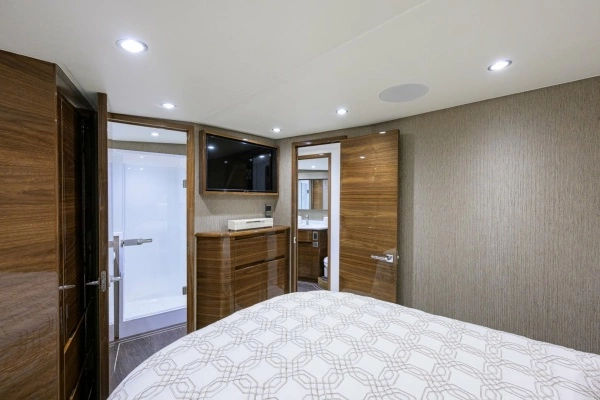 2024 Viking 54