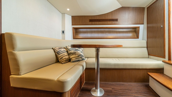 Knot Working 40ft Cabo Yacht For Sale