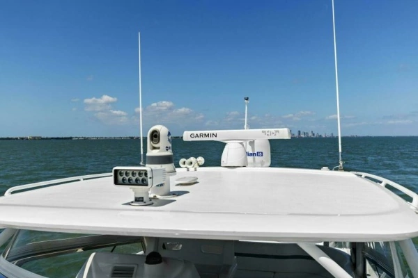 2019 Intrepid 47