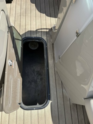 ONCE AGAIN 25ft Manitou Yacht For Sale
