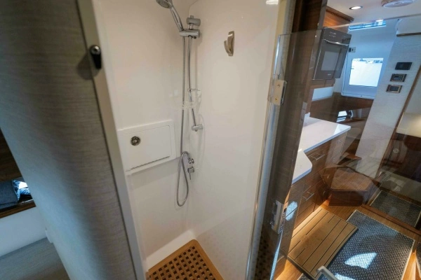 Valhalla Boatworks V-55 Yacht For Sale