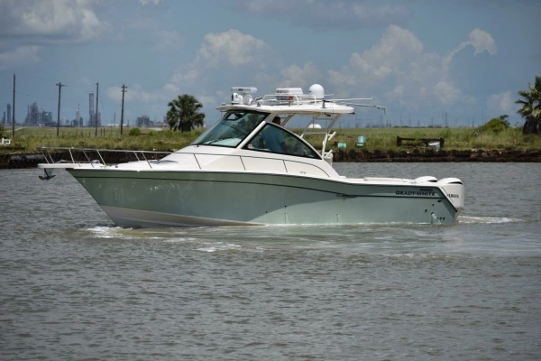 2016 Grady-White 33