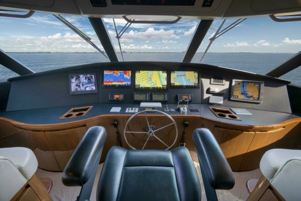 2011 Viking 76