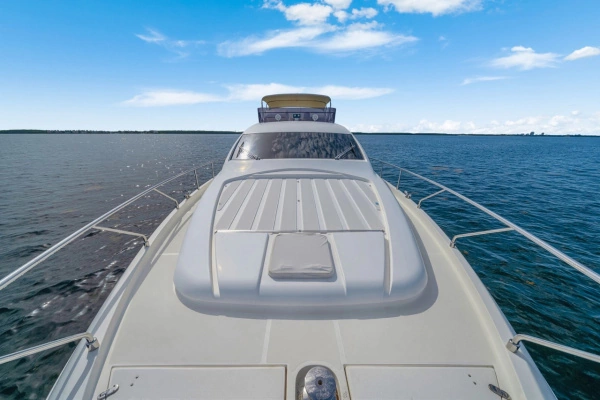 2013 Ferretti Yachts 62