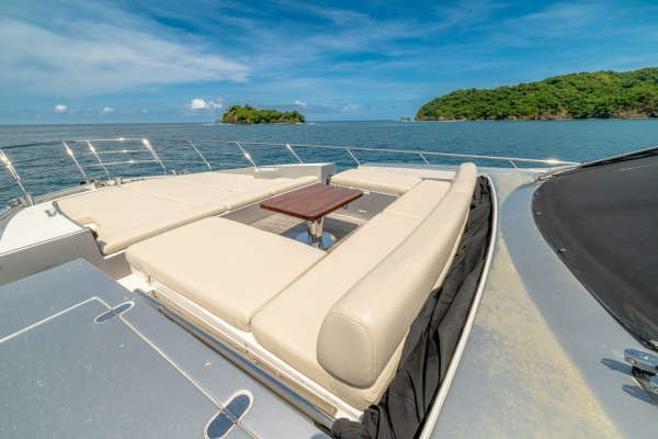 Carpe Diem 77ft Azimut Yacht For Sale