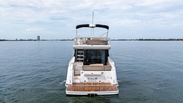 Tee Time III 40ft Sea Ray Yacht For Sale