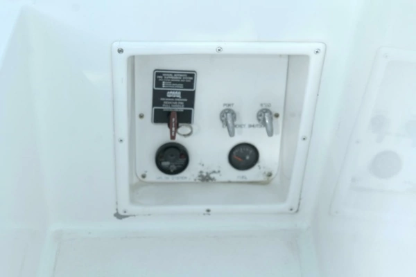 2002 Viking 43