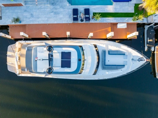 2023 Riviera 64