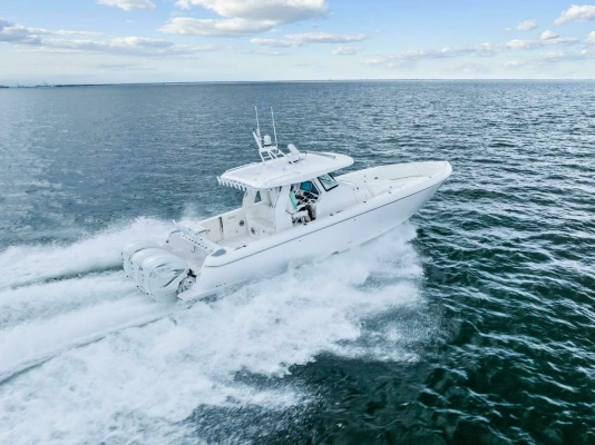 2020 Intrepid 40