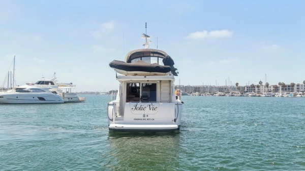 Meridian 540 Pilothouse Yacht For Sale