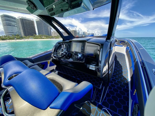 TOBITO I 42ft MTI Yacht For Sale