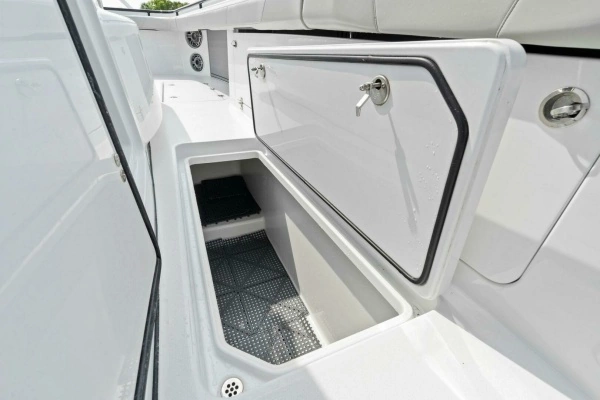 2022 Barker Boatworks 40