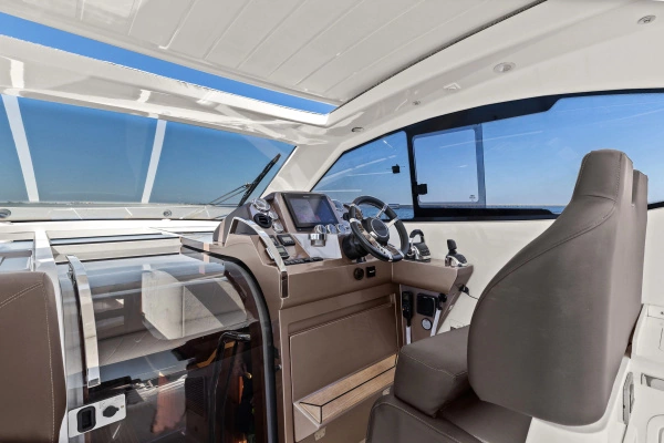2017 Galeon 44