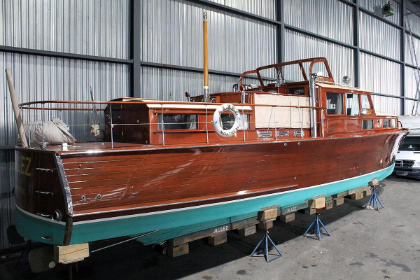 Allez 48ft Chris Craft Yacht For Sale