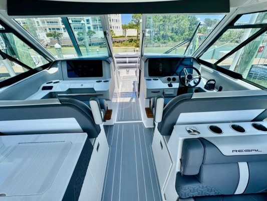 2025 Regal 36