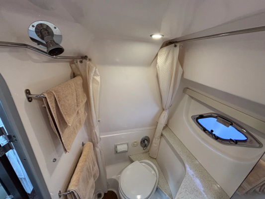 35ft Regal Yacht For Sale