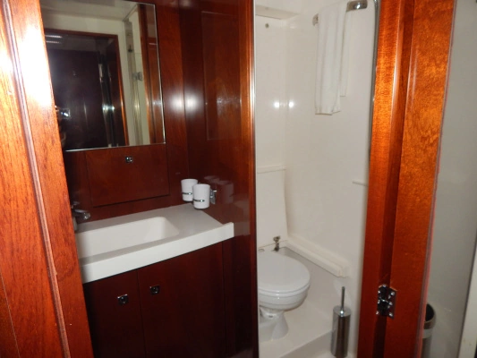 Amel 55 Yacht For Sale