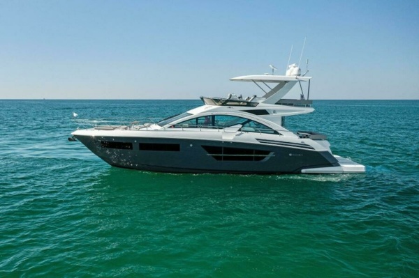 Miss Tracy Lane 60ft Cruisers Yachts Yacht For Sale