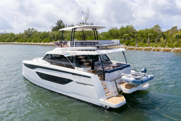 Photo of the 2024 Prestige M48 "DOUBLE LIFE"