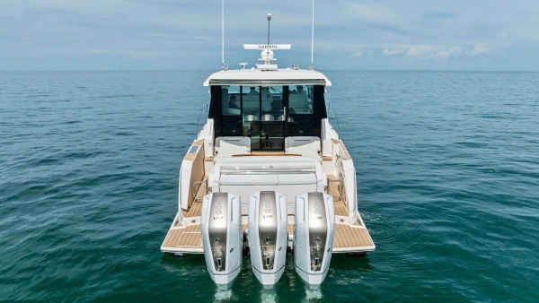 2025 Tiara Yachts 48