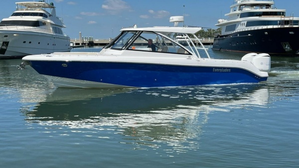 Solamore 34ft Everglades Yacht For Sale