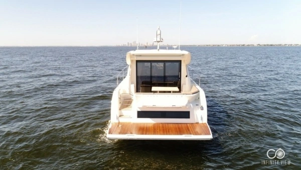 2018 Prestige 46