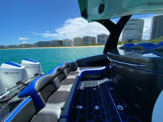 TOBITO I 42ft MTI Yacht For Sale
