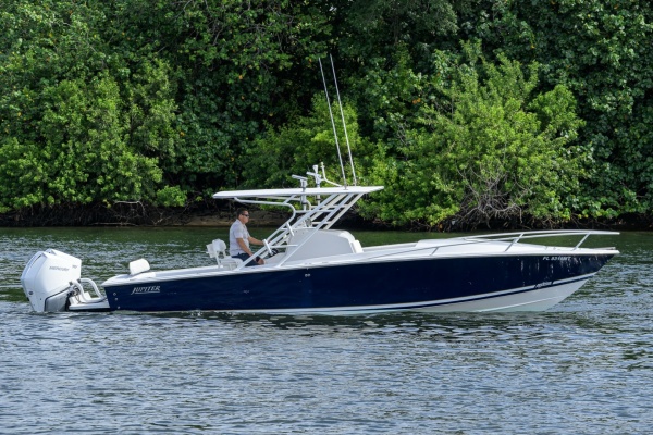 31ft Jupiter Yacht For Sale