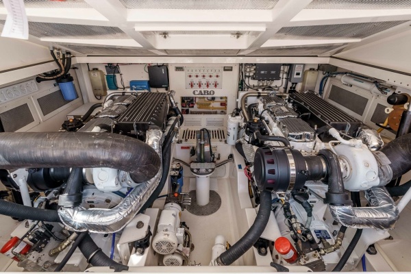El Patron 40ft Cabo Yacht For Sale