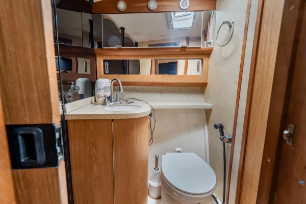 2006 Luhrs 41