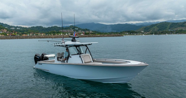 33ft Valhalla Boatworks Yacht For Sale