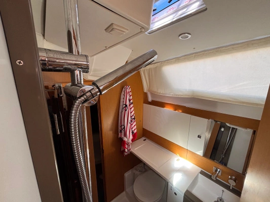 Jeanneau Sun Odyssey 44DS Yacht For Sale