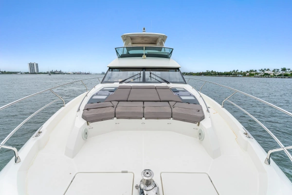 2018 Prestige 63