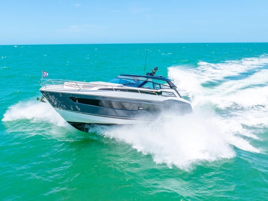 2023 Sunseeker 55