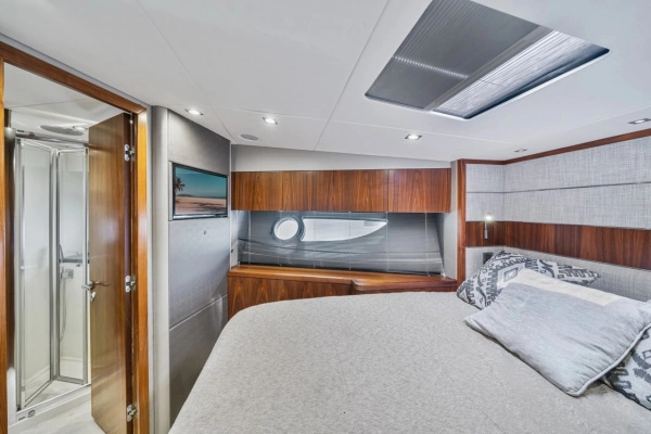 2018 Sunseeker 57